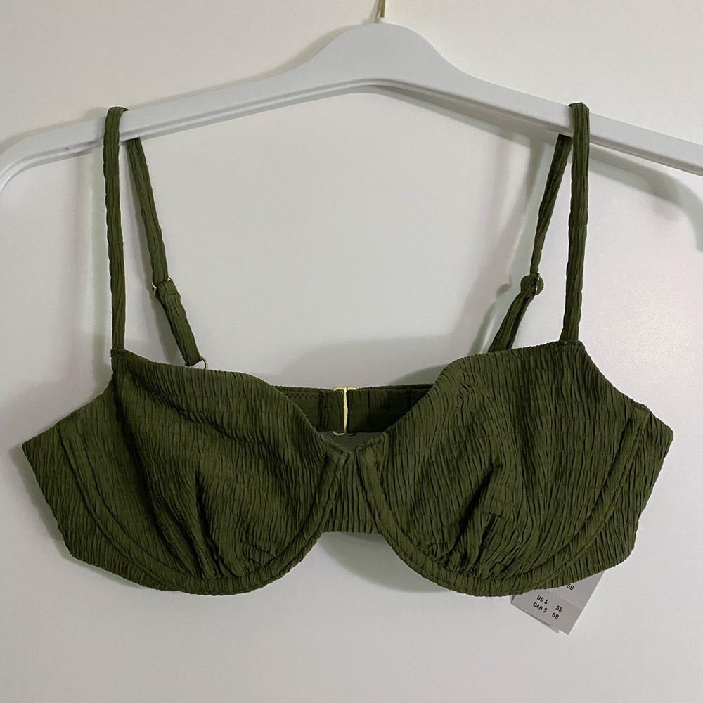 Abercrombie & Fitch Textured Green 90s Clean Underwire Top